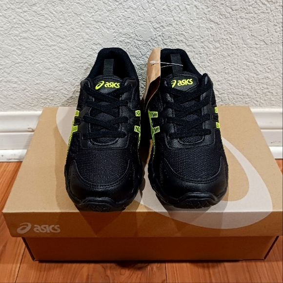 Asics - Picture 3 of 4